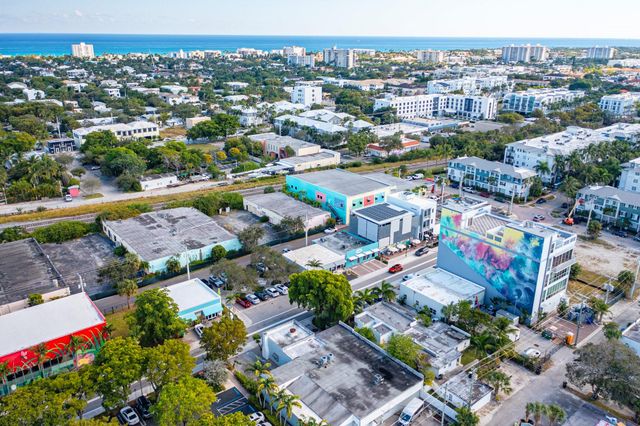 367 NE 3rd Ave, Delray Beach, FL 33444