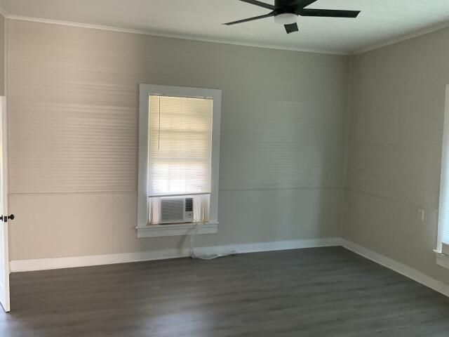 201 Hammett Street, Honea Path, SC 29654