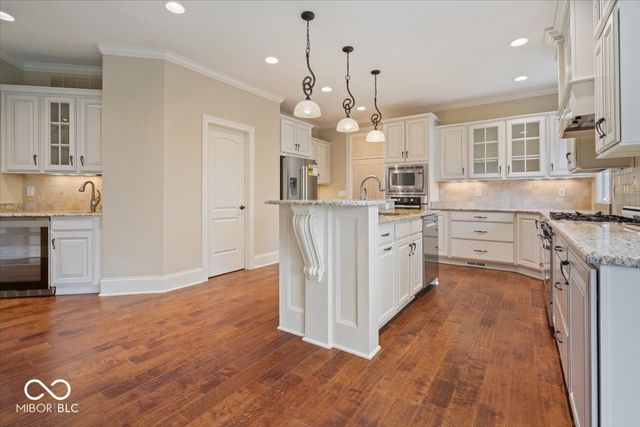 3291 Homestretch Drive, Carmel, IN 46032