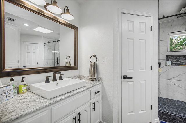 527 Beverly Hills Drive, Van Buren, AR 72956