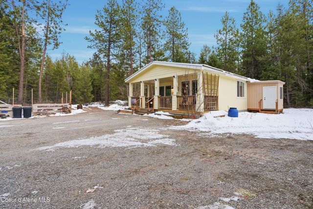 31480 N Riffle RD, Spirit Lake, ID 83869