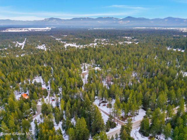 31480 N Riffle RD, Spirit Lake, ID 83869