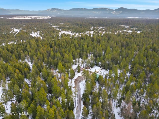 31480 N Riffle RD, Spirit Lake, ID 83869