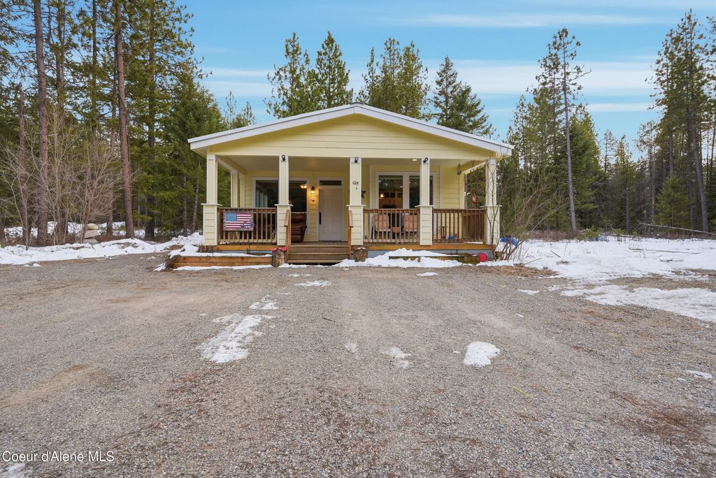31480 N Riffle RD, Spirit Lake, ID 83869