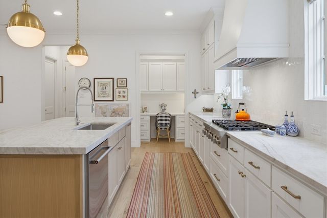 7626 Kaywood Drive, Dallas, TX 75209