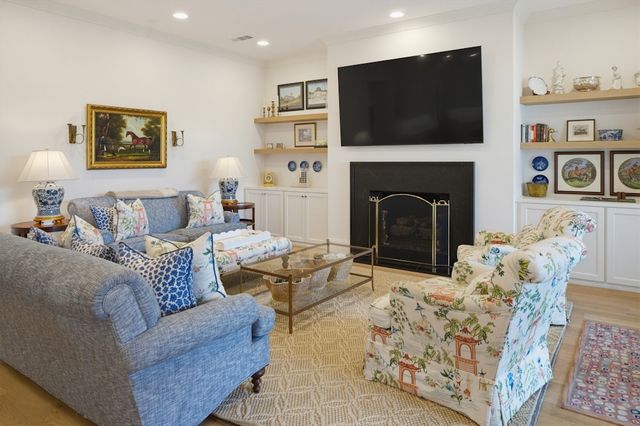 7626 Kaywood Drive, Dallas, TX 75209