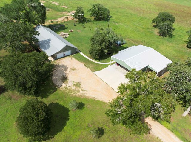 3545 E I 10 Frontage RD, Schulenburg, TX 78956