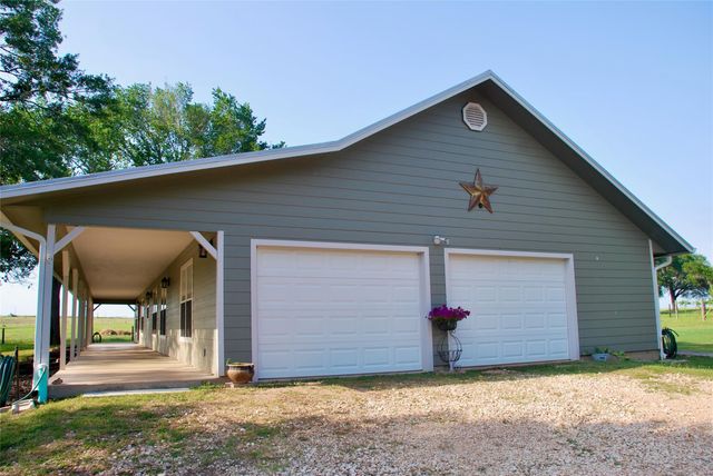 3545 E I 10 Frontage RD, Schulenburg, TX 78956