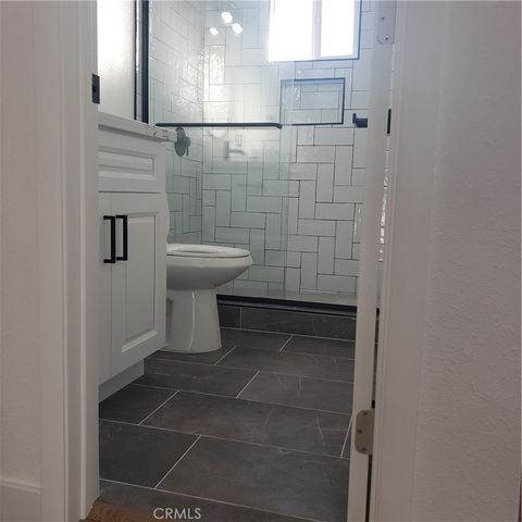 18736 Hart, Reseda, CA 91335