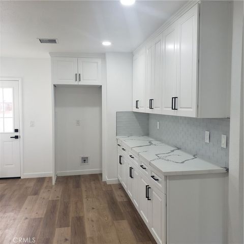 18736 Hart, Reseda, CA 91335