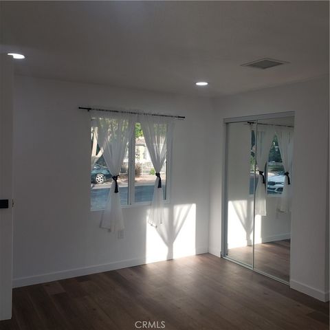18736 Hart, Reseda, CA 91335