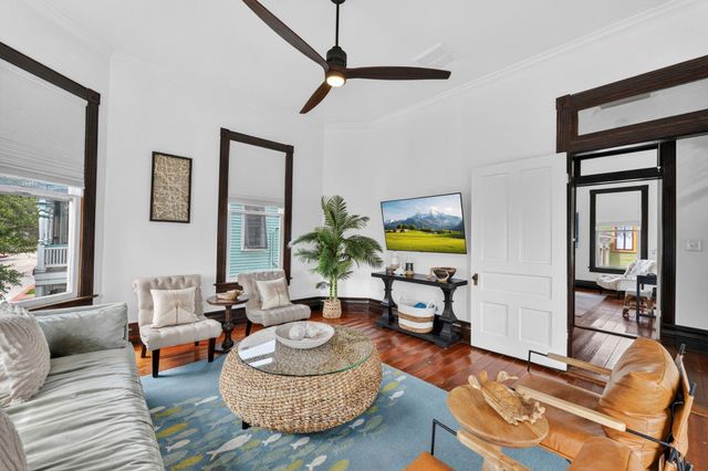 812 19th Street, Galveston, TX 77550