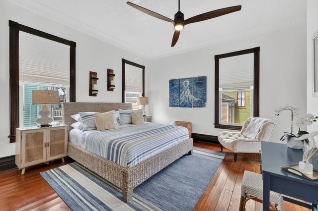 812 19th Street, Galveston, TX 77550