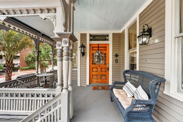812 19th Street, Galveston, TX 77550