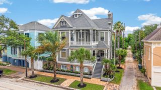 812 19th Street, Galveston, TX 77550