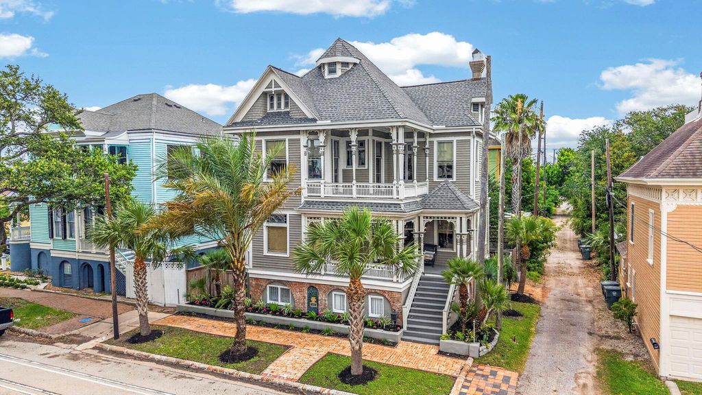 812 19th Street, Galveston, TX 77550