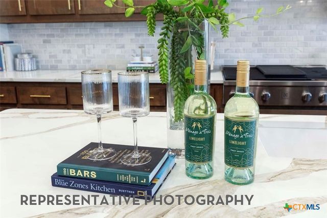 11741 Hackford, San Antonio, TX 78254