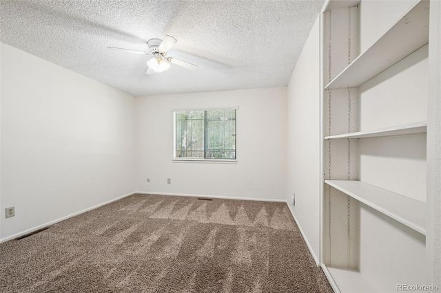 82 S Eagle Circle, Aurora, CO 80012
