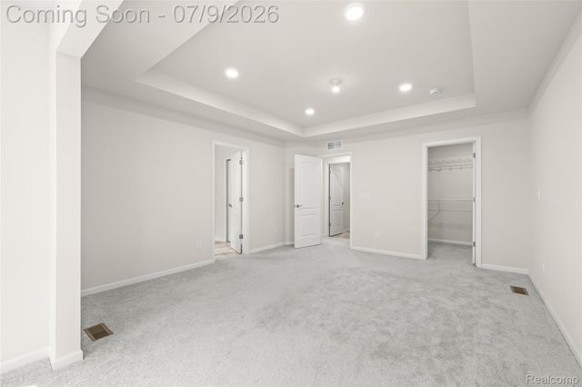 208 Addison Circle, Commerce Charter Township, MI 48390