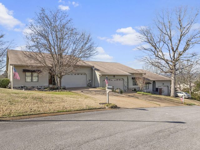 7001 Sawgrass Court, Chattanooga, TN 37416