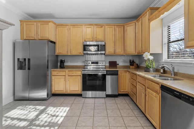 7001 Sawgrass Court, Chattanooga, TN 37416