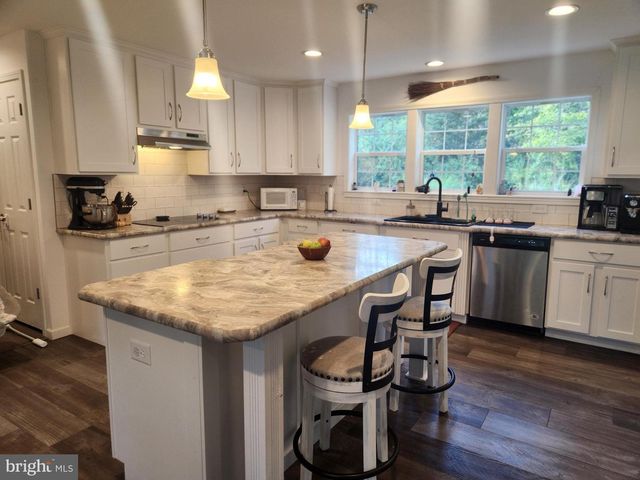 1330 BUCKWHEAT RD, Millerstown, PA 17062