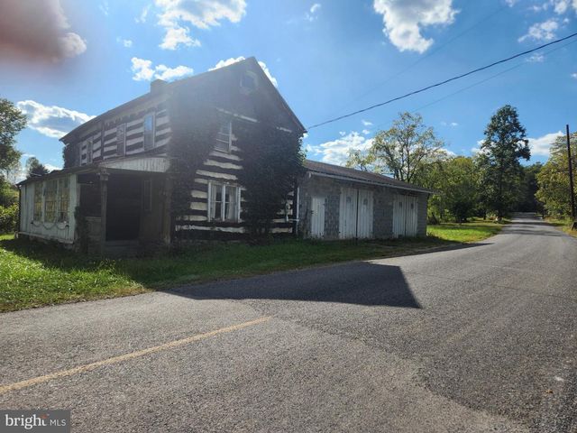1330 BUCKWHEAT RD, Millerstown, PA 17062
