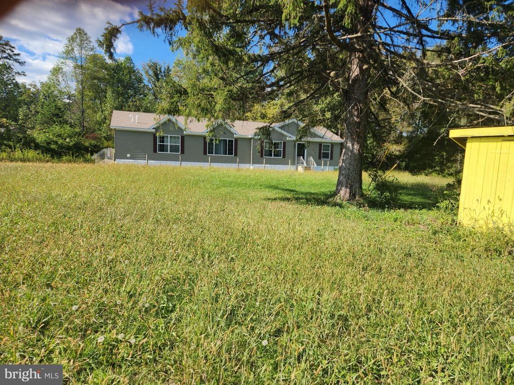1330 BUCKWHEAT RD, Millerstown, PA 17062