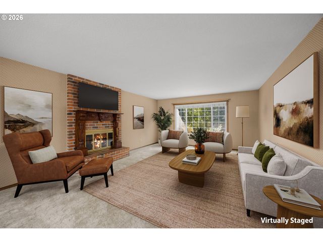 343 Ne HILLWOOD Dr, Hillsboro, OR 97124