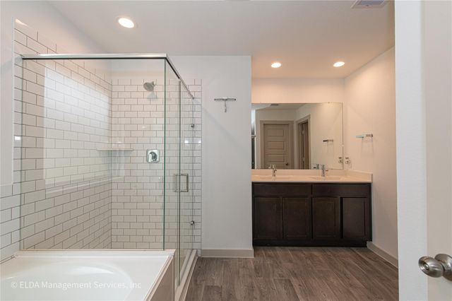 8038 Brahman Lane, Rosharon, TX 77583