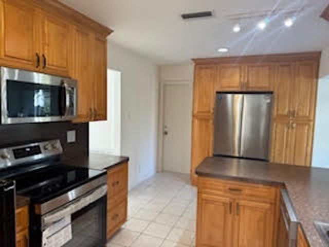 1550 NW 70th Terrace, Margate, FL 33063