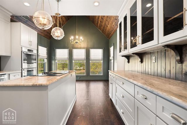 190 County Road 7802, Jonesboro, AR 72401