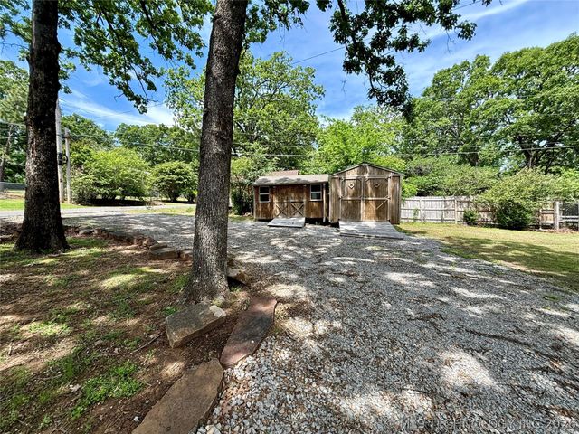 70058 S 343rd Court, Wagoner, OK 74467