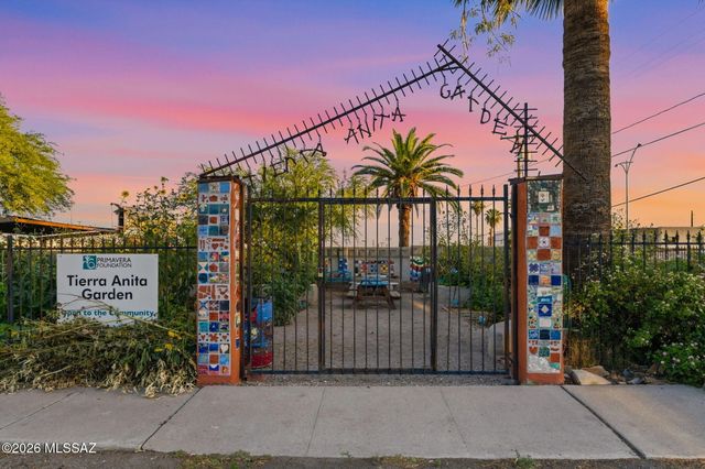 802 N Contzen Avenue, Tucson, AZ 85705