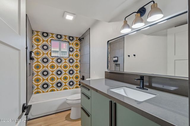 802 N Contzen Avenue, Tucson, AZ 85705