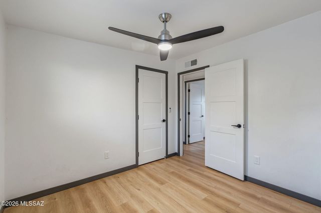 802 N Contzen Avenue, Tucson, AZ 85705