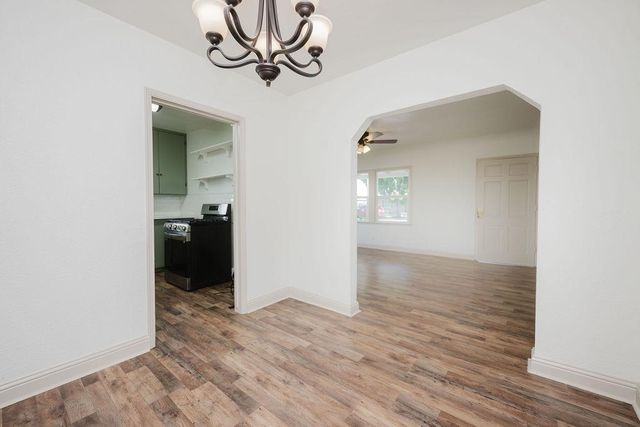 1421 E Terrace Avenue, Fresno, CA 93704