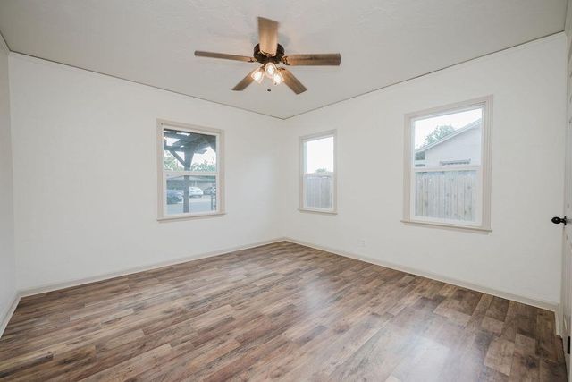 1421 E Terrace Avenue, Fresno, CA 93704