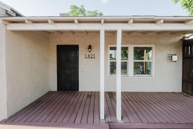 1421 E Terrace Avenue, Fresno, CA 93704