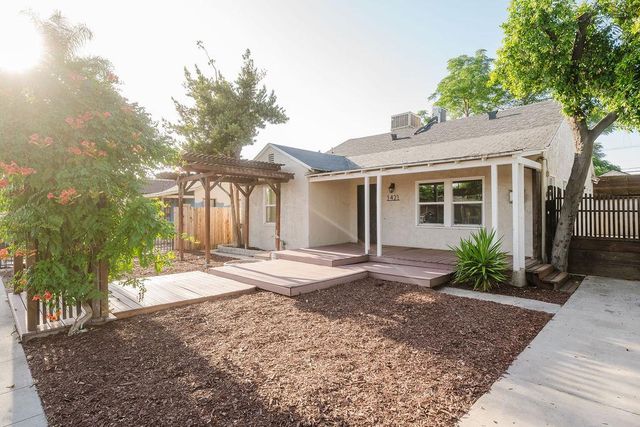 1421 E Terrace Avenue, Fresno, CA 93704