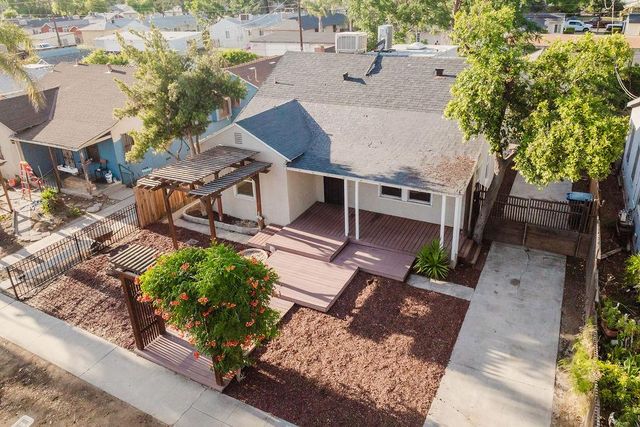 1421 E Terrace Avenue, Fresno, CA 93704