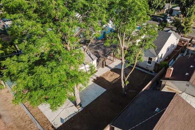 1421 E Terrace Avenue, Fresno, CA 93704