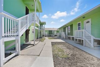 866 Gonzales St 10, Robstown, TX 78380