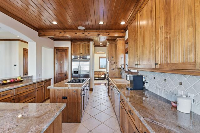 17 Ramrod, Hitchcock, TX 77563