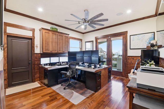 17 Ramrod, Hitchcock, TX 77563