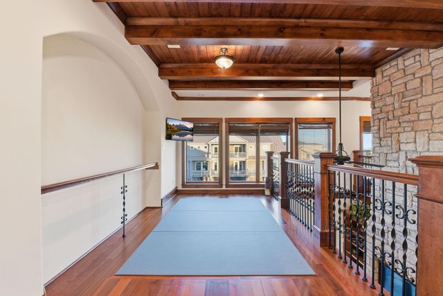 17 Ramrod, Hitchcock, TX 77563