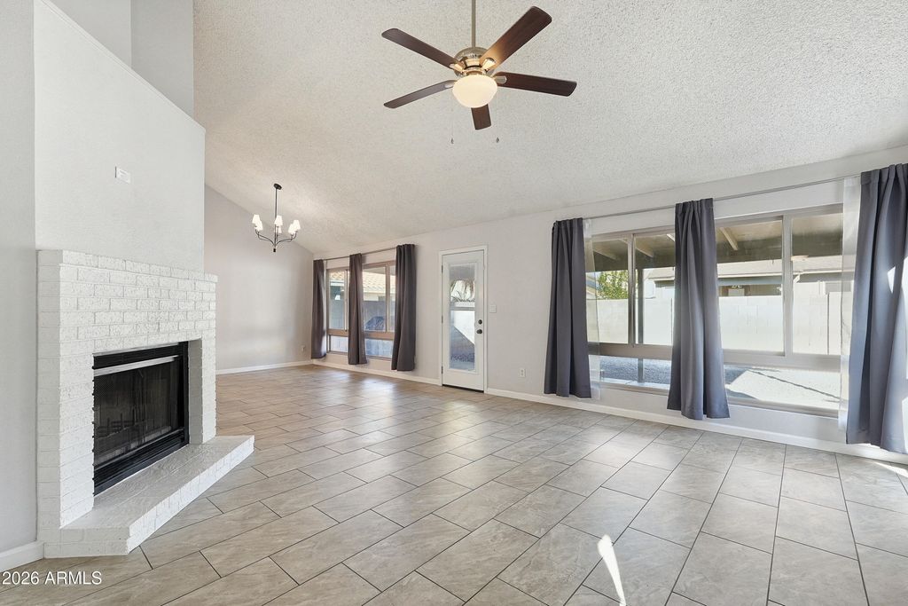 743 N VALENCIA Place, Chandler, AZ 85226 — photo 5