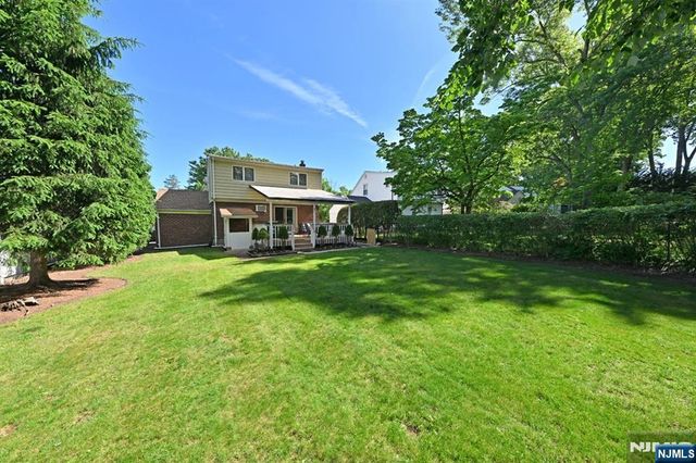 649 Taco Avenue, Westwood, NJ 07675