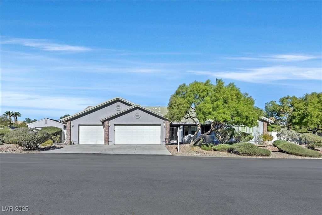 7354 Dream Weaver Court, Las Vegas, NV 89131