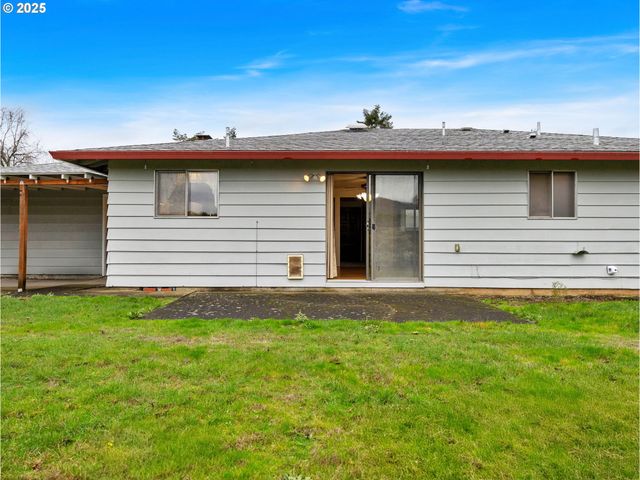 1440 Ne 18TH St, Gresham, OR 97030